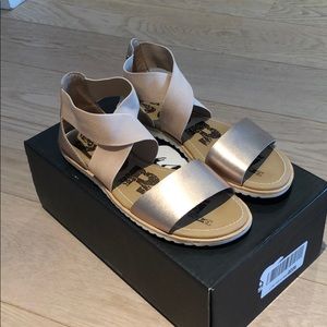Like new Sorel Ella wrap sandals  - Womens 7.5